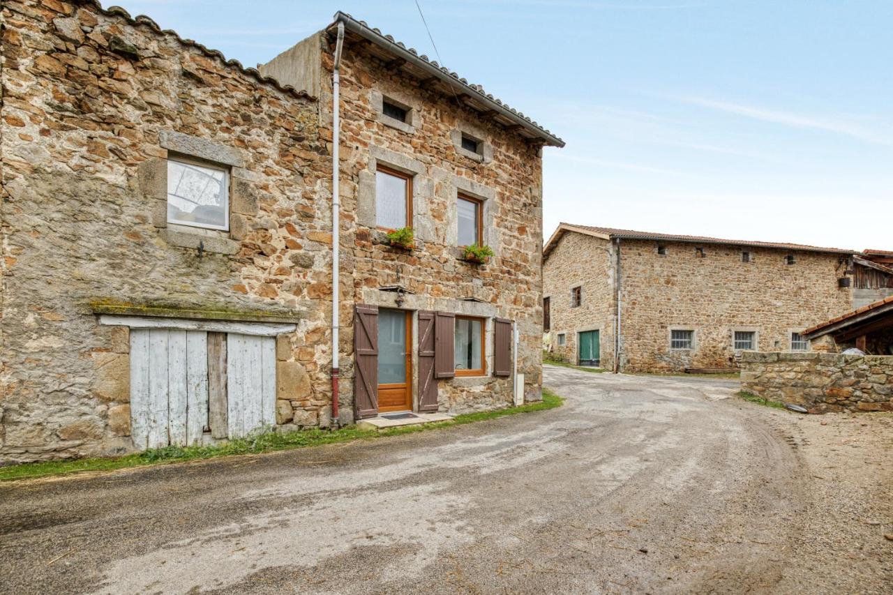 Maison Charmante A Valprivas Avec Jardin Prive. 外观 照片