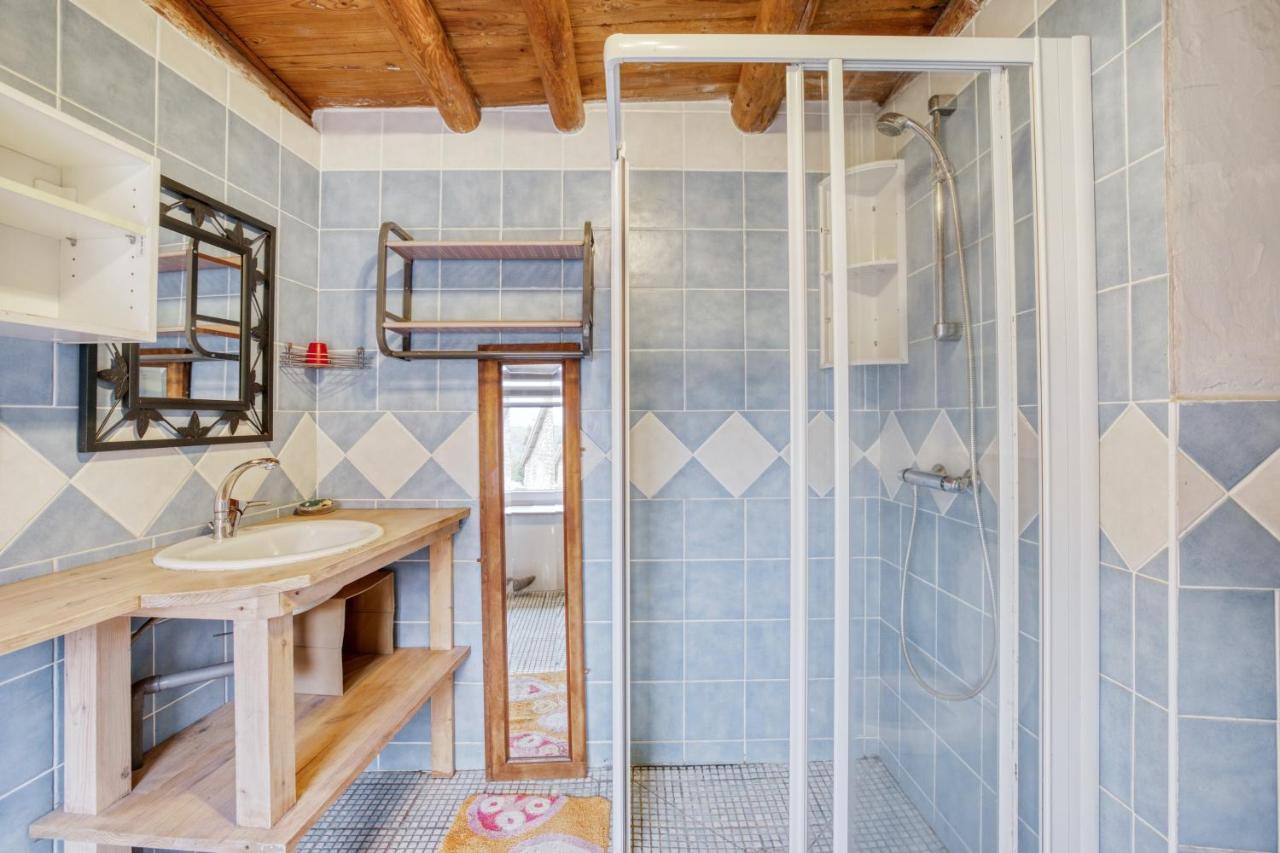 Maison Charmante A Valprivas Avec Jardin Prive. 外观 照片