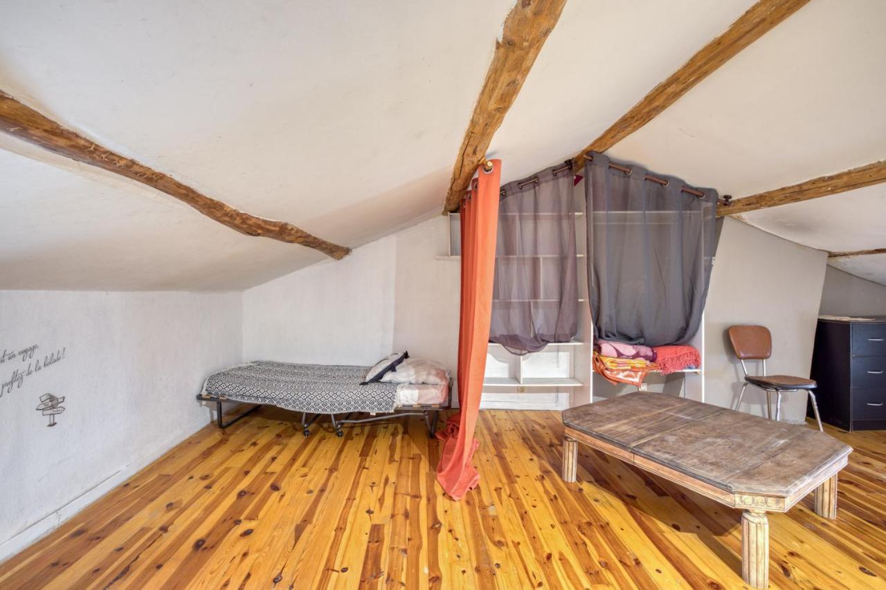 Maison Charmante A Valprivas Avec Jardin Prive. 外观 照片